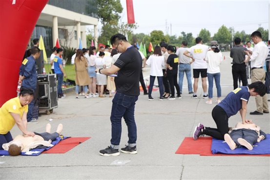 886b8fcc2ffb82fa28dc632be853def